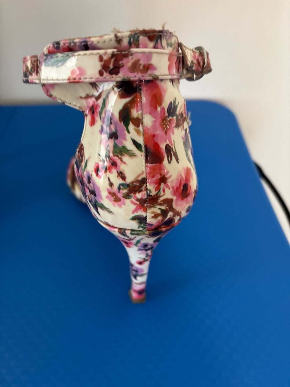 Xappeal Angelina Floral Ankle Strap Heeled Sandals Size 9.5 - Picture 10 of 11